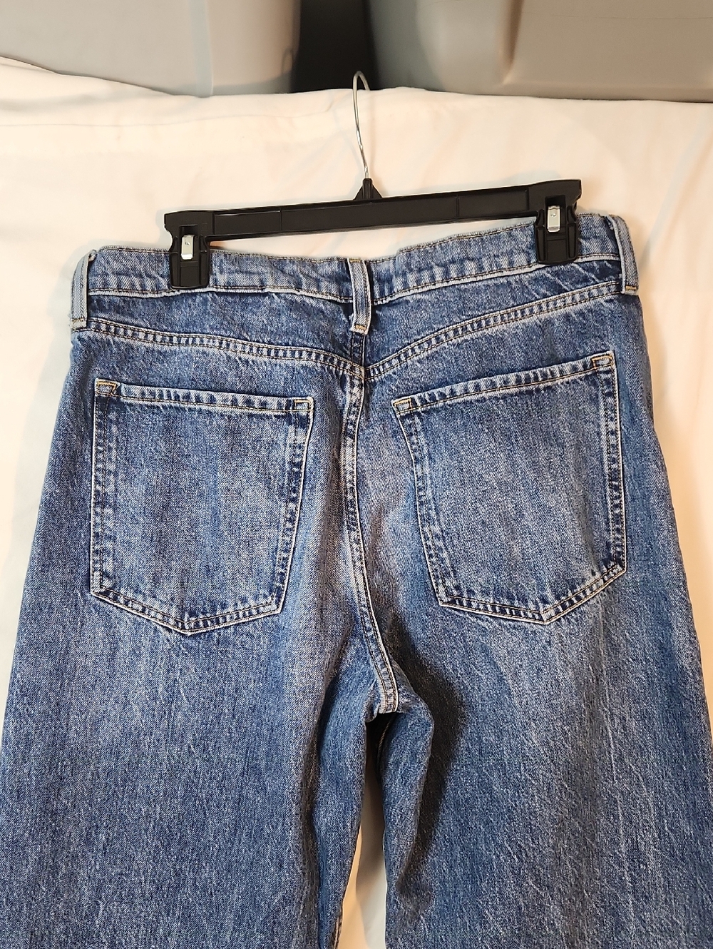 Banana Republic Mid-rise Loose Stove Top Relaxed Fit Denim Button Fly Jeans - Picture 7 of 9